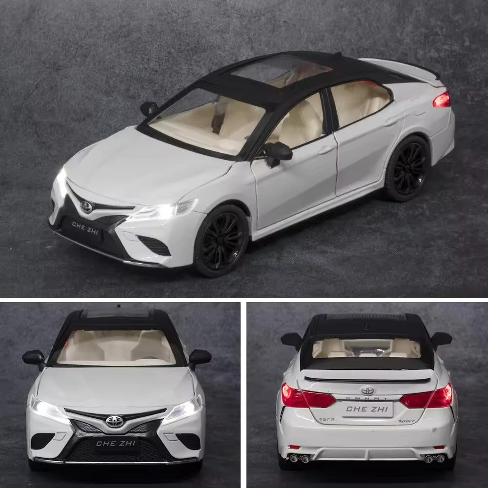 Toyota Camrry 1:18 Diecast Scale Model Car