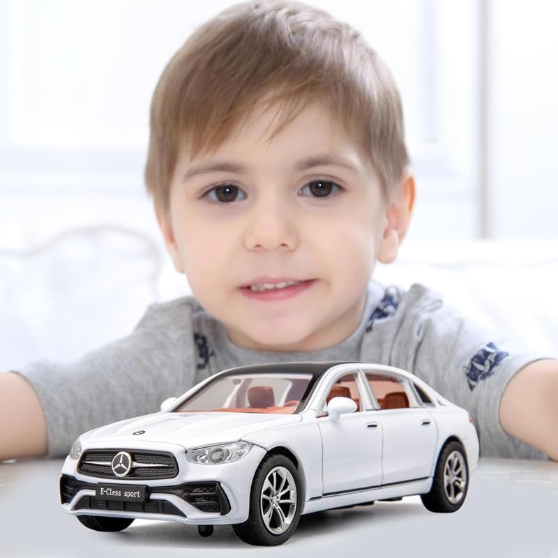 Marcedes Benz E300L  1:24 Diecast Scale Model Car