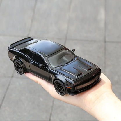 Dodge Challenger SRT Hellcat 1:18 Diecast Scale Model Car - Big Size