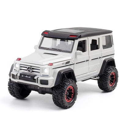 Mercedes Amg G500 4x4 1:18 Diecast Scale Model Car