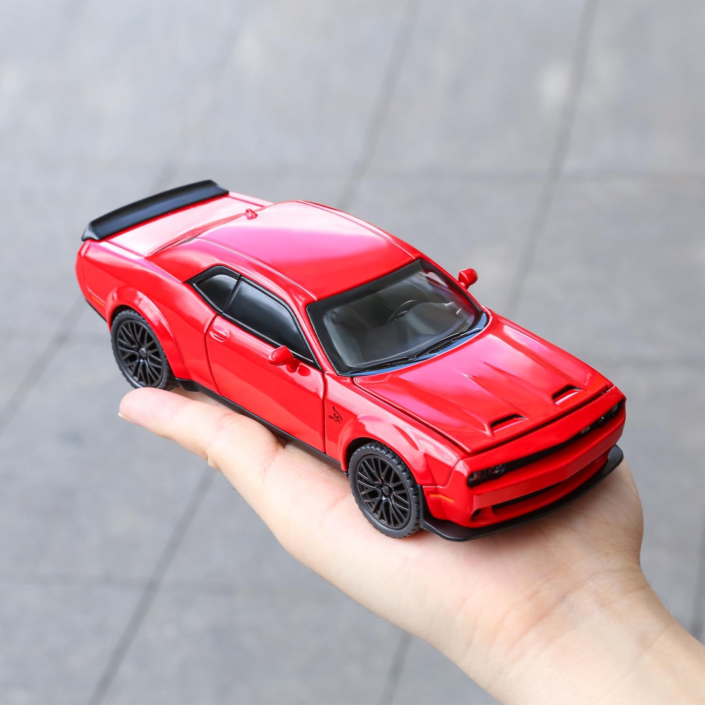 Dodge Challenger SRT Hellcat 1:18 Diecast Scale Model Car - Big Size