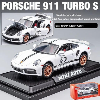 Porsche 911 Turbo S sports car 1:18 Diecast Scale Car