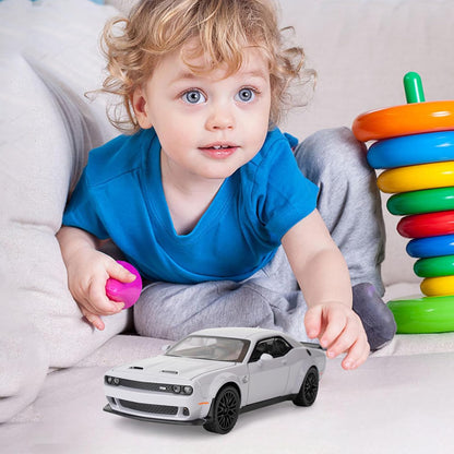 Dodge Challenger SRT Hellcat 1:18 Diecast Scale Model Car - Big Size