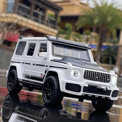 Mercedes-Benz G-Wagon Brabus 1:24 Diecast Scale Model Car