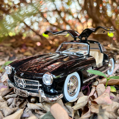 1954 Mercedes-Benz 300SL Vintage 1:18 Diecast Scale Model Car - Big Size