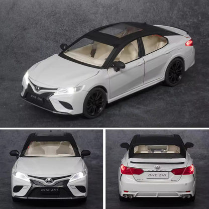 Toyota Camrry 1:18 Diecast Scale Model Car